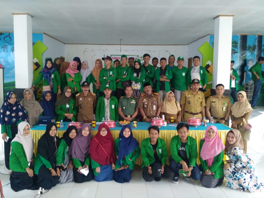 Gambar Sekcam Bontonompo Mengimbau KKN UIN Tetap Gunakan Atribut saat Beraktivitas